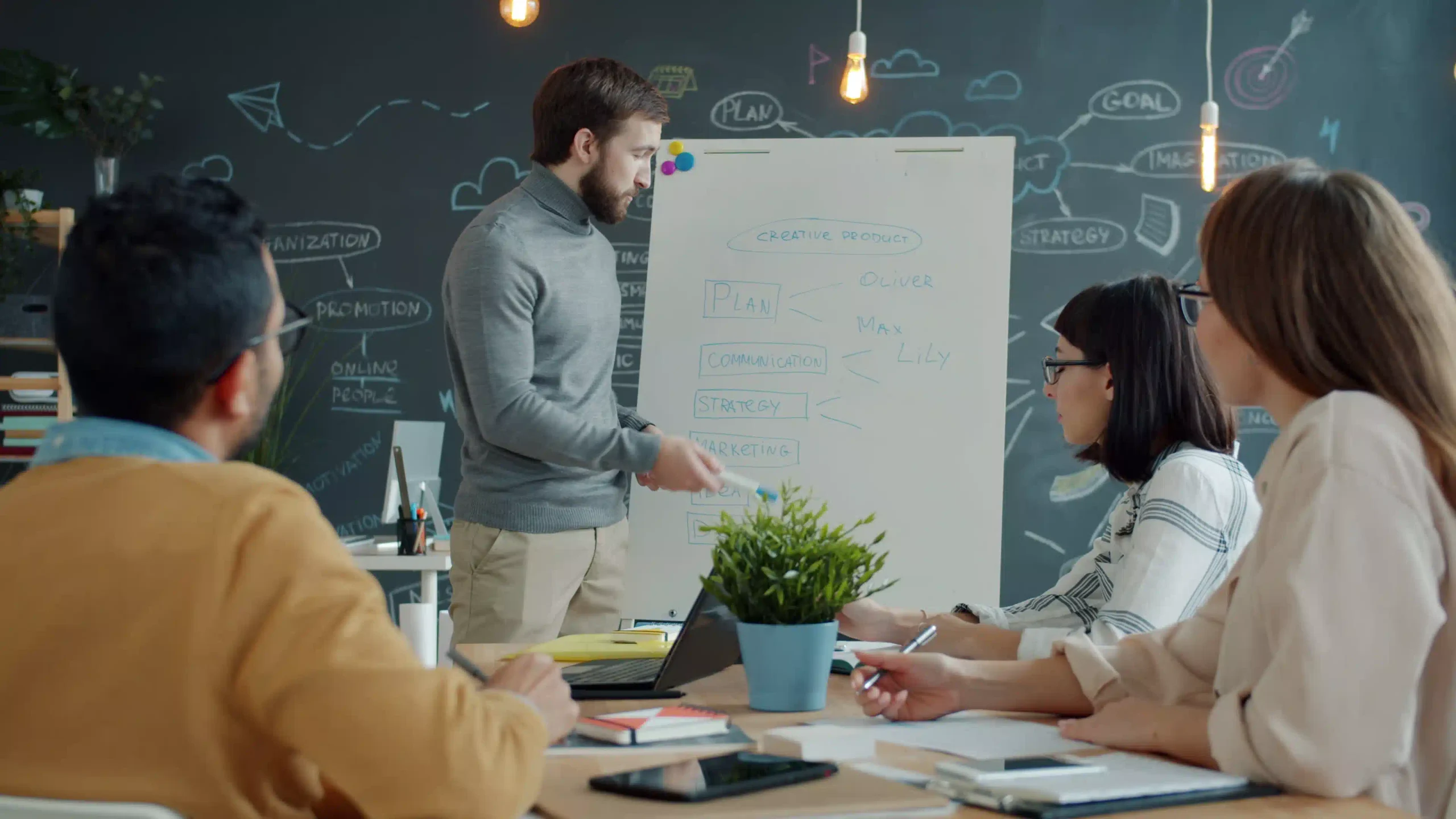 Cómo elegir una empresa de branding sin comparar a ciegas